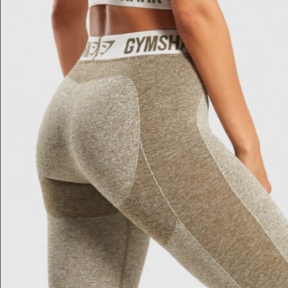 Gymshark XS khaki flex leggings